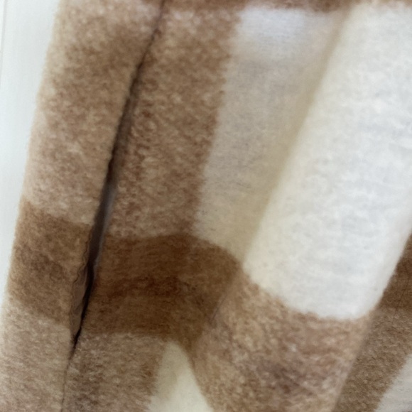 Rachel Zoe Tan Cream Plaid Coat - Lightweight Large - Picture 8 of 9